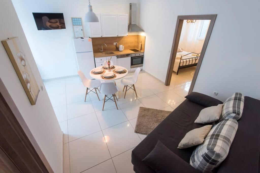 Apartman M&S 1 Kali, Otok Ugljan Apartment Exterior foto