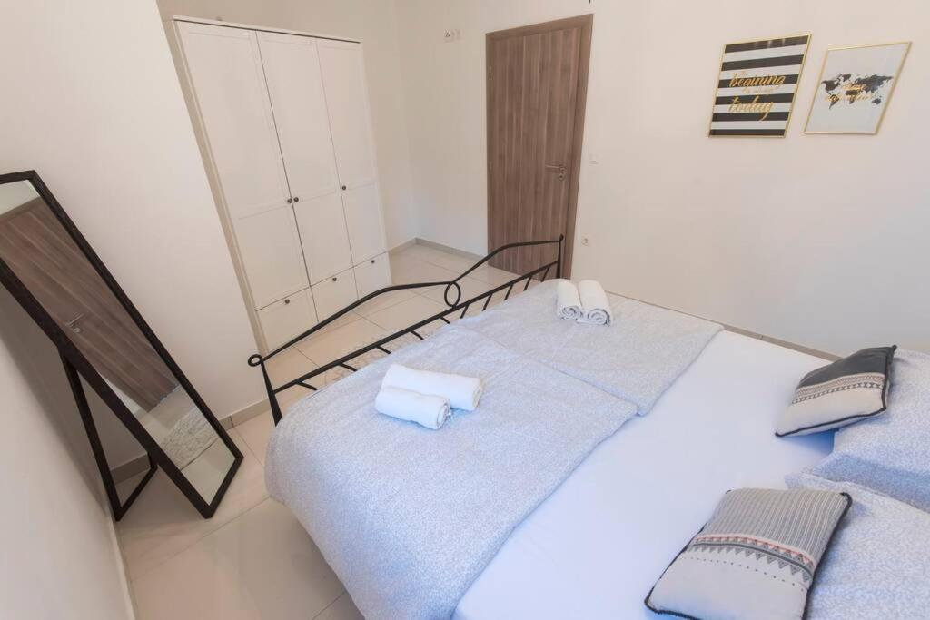 Apartman M&S 1 Kali, Otok Ugljan Apartment Exterior foto